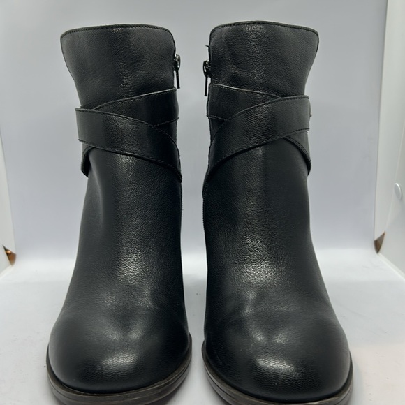 Crown Vintage Women's Black Leather Courla Ankle Bootie size 10M - Picture 5 of 13